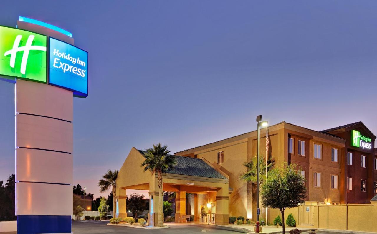Holiday Inn Express Las Vegas-Nellis By Ihg Exterior photo