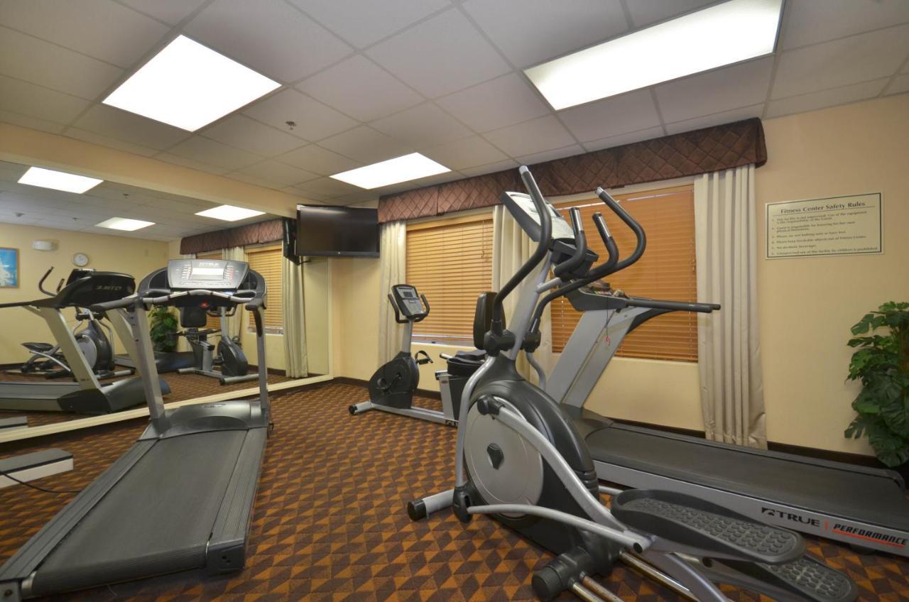 Holiday Inn Express Las Vegas-Nellis By Ihg Exterior photo