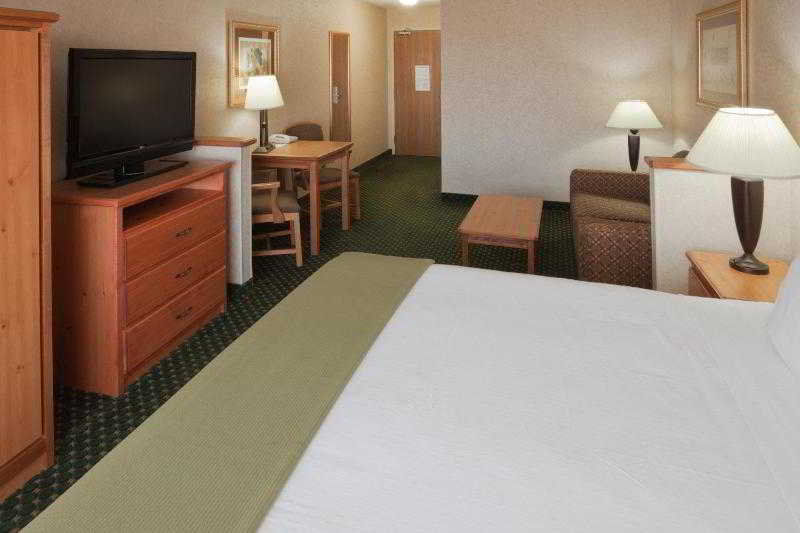 Holiday Inn Express Las Vegas-Nellis By Ihg Exterior photo