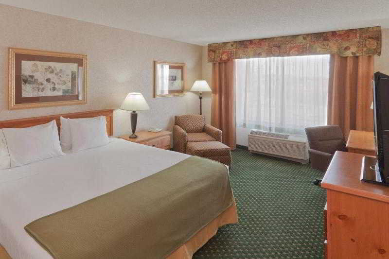 Holiday Inn Express Las Vegas-Nellis By Ihg Exterior photo
