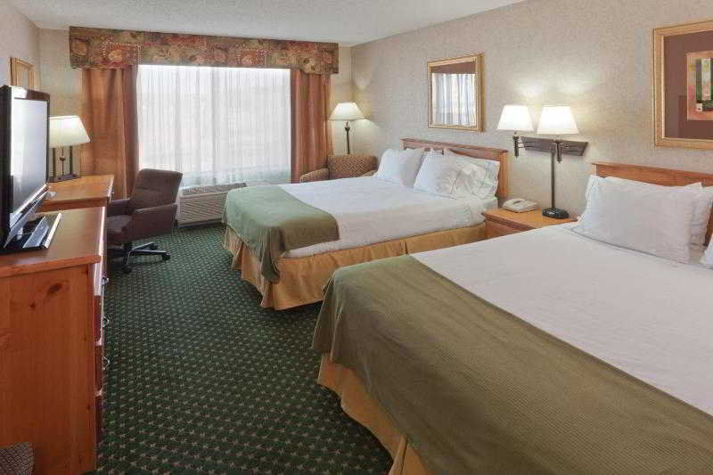 Holiday Inn Express Las Vegas-Nellis By Ihg Exterior photo