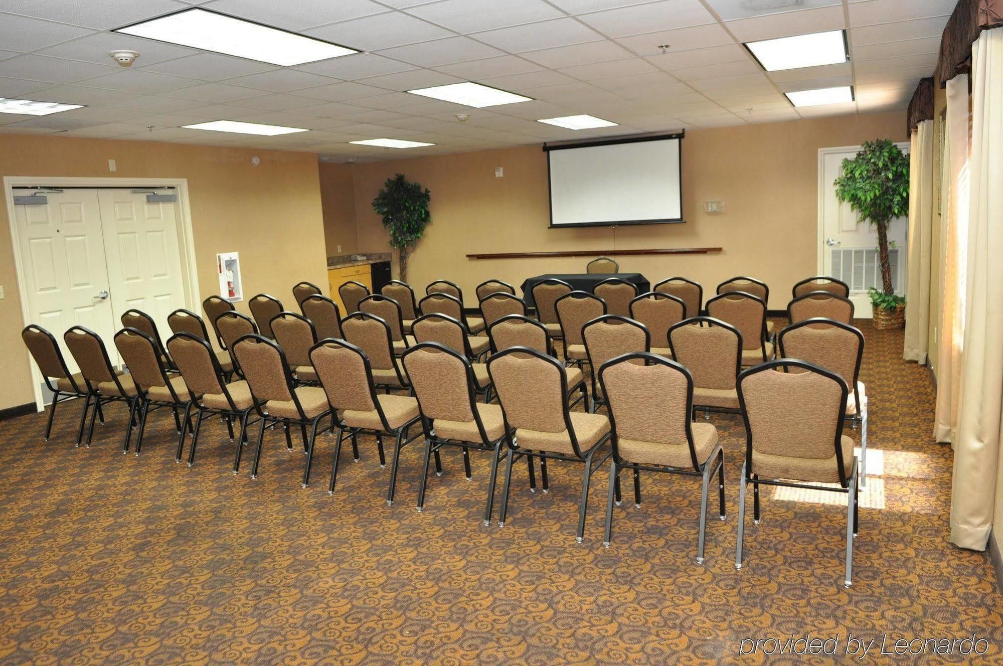 Holiday Inn Express Las Vegas-Nellis By Ihg Exterior photo