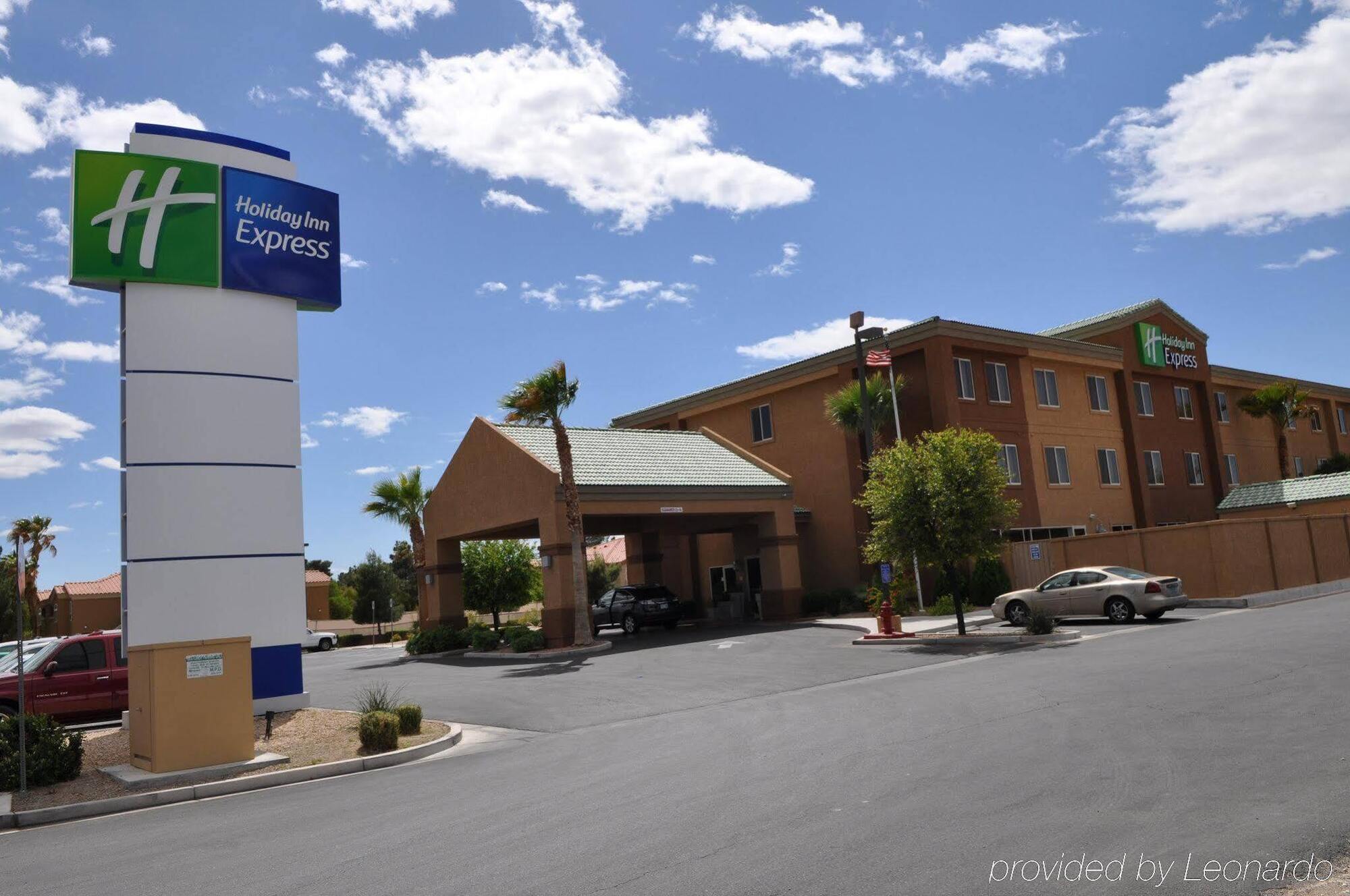 Holiday Inn Express Las Vegas-Nellis By Ihg Exterior photo
